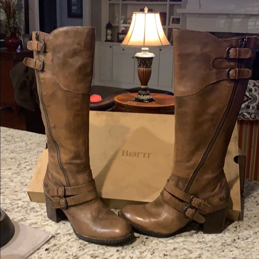 Born Brown Leather Boots Size 10, gently used